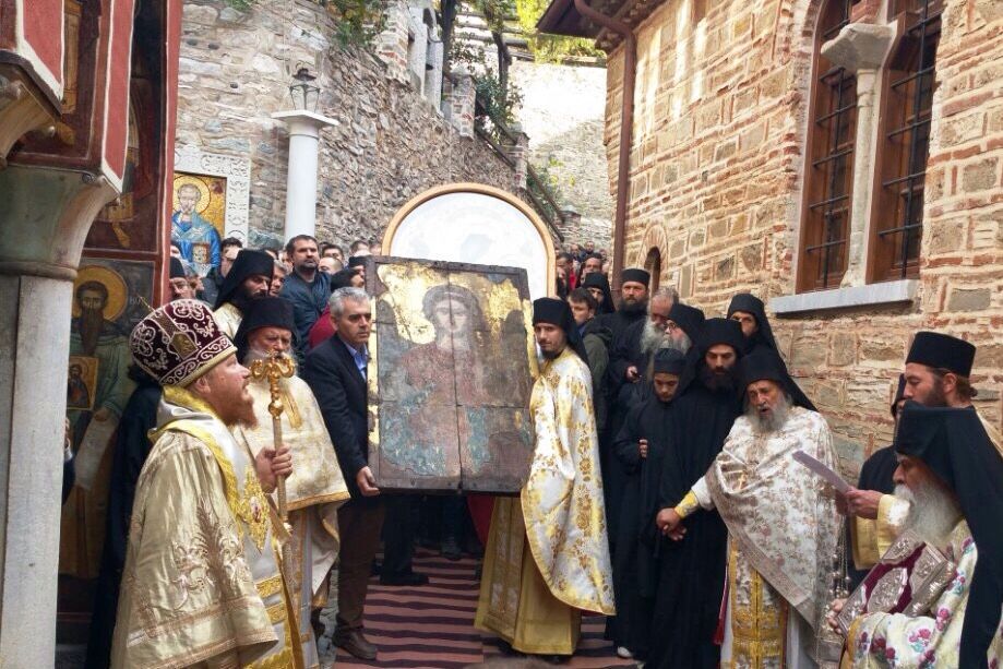 Στο Άγιο Όρος ο Χαρακόπουλος: "Να σκύψουμε στις ρίζες και στις πνευματικές μας παρακαταθήκες"